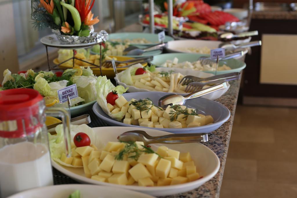 Seka Park Hotel Ізміт Екстер'єр фото