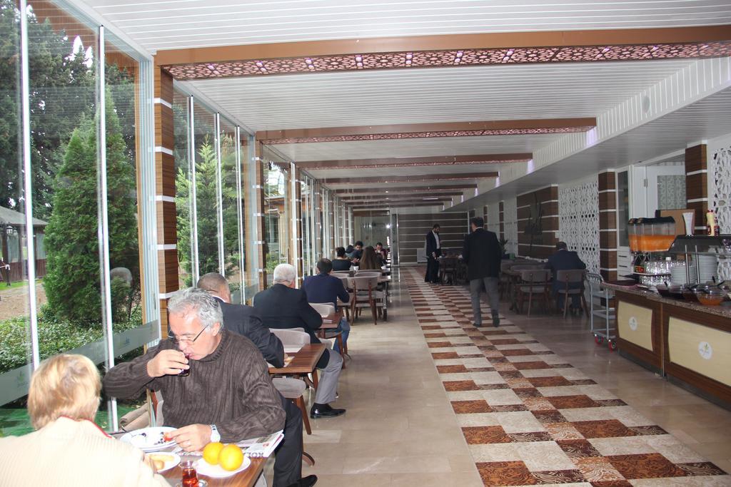 Seka Park Hotel Ізміт Екстер'єр фото